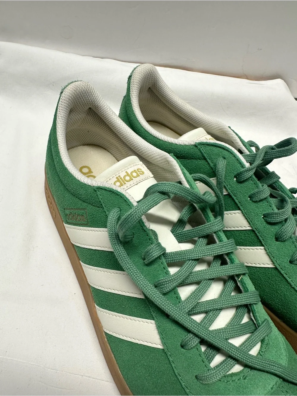 Men’s Adidas VL Court 2.0 Preloved Green Size 11